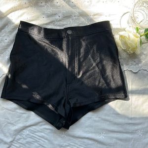 Super cute hot pants. SIZE M 🎸🖤